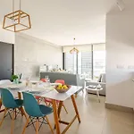 Protea With Private Terrace Appartement Nicosia