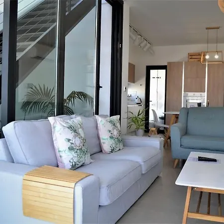Protea With Private Terrace * Nicosie