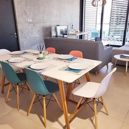 Protea • Reg # 562 • Private Terrace *