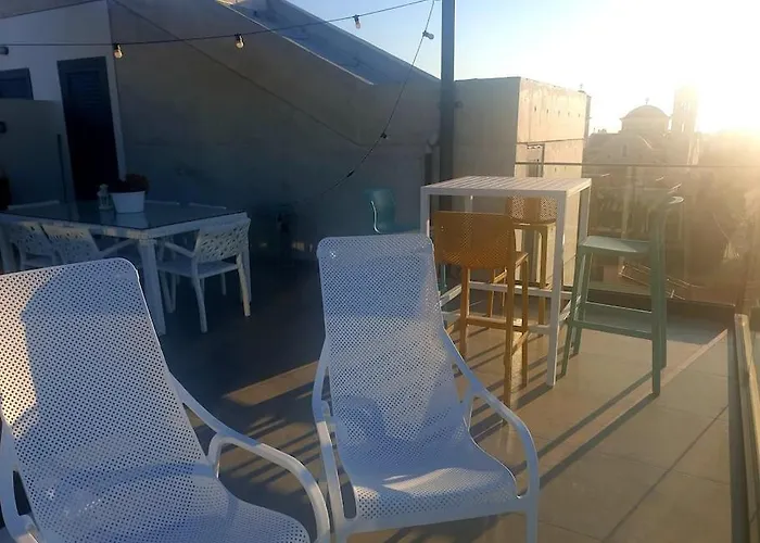 Protea With Private Terrace * Nikósie